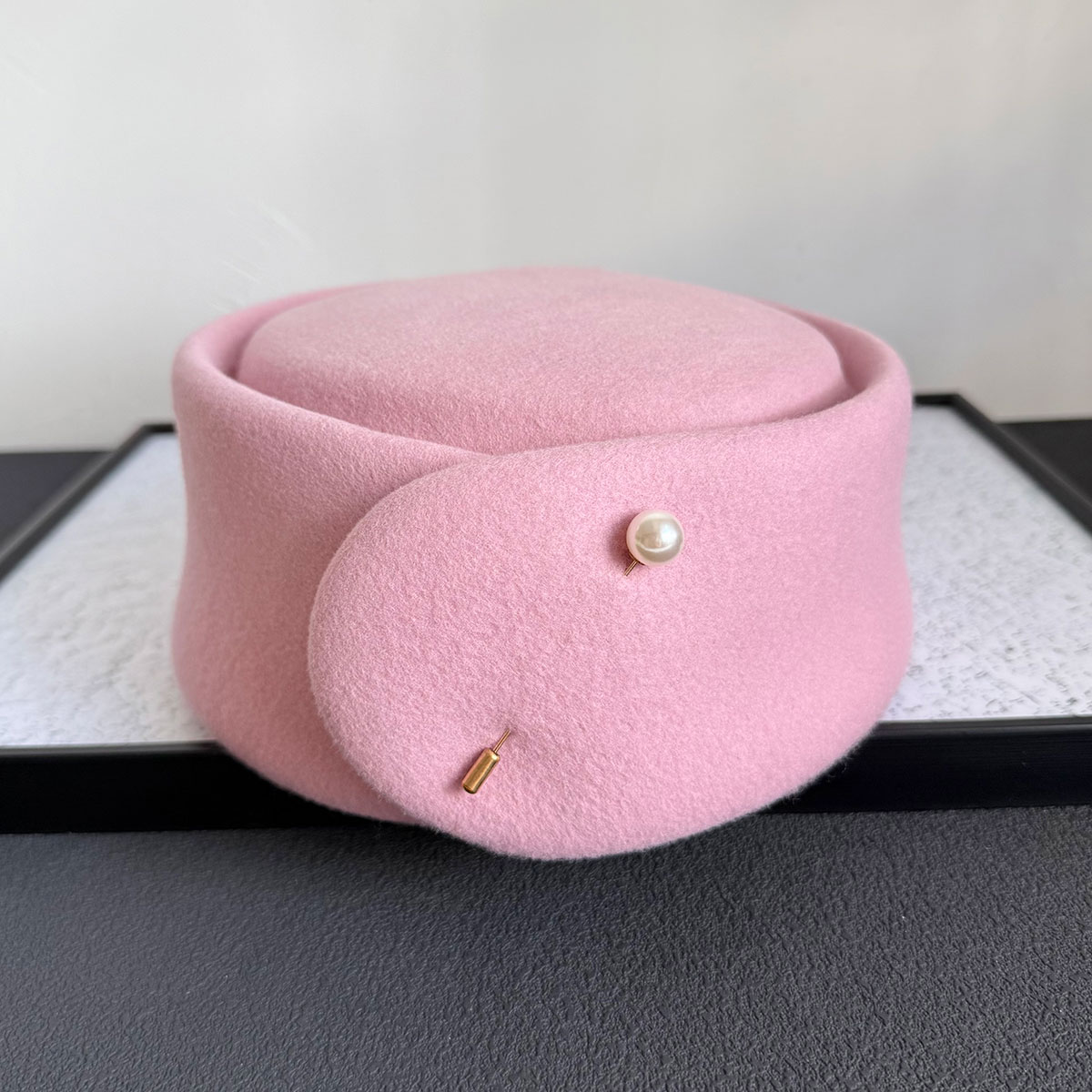 秋冬新作 100% ピンク ブラック ウール製 薬箱型帽子  - Beret French Wool のレビューと価格